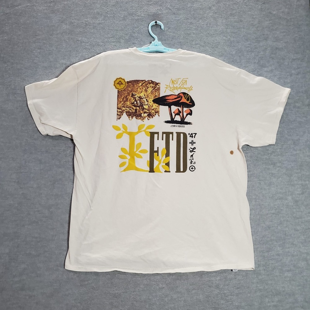 LRG Lifted Research Group Men Shirt 2XL Beige Mycologist Mushrooms Tee READ
